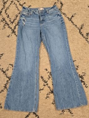SO Light Wash Flared Wide-Leg Jeans